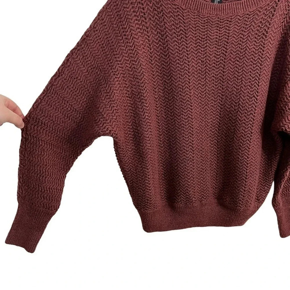 Nicole Miller Womens Knit Pullover Red Sweater XL Long Sleeve Round Neckline Top - Picture 5 of 8